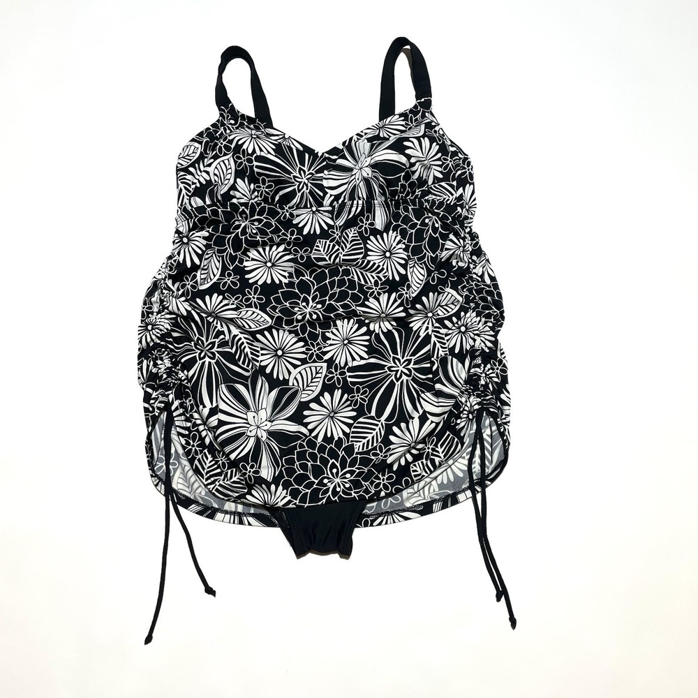 Delta Burke One Piece Swimsuit Black and White Floral Size 18W